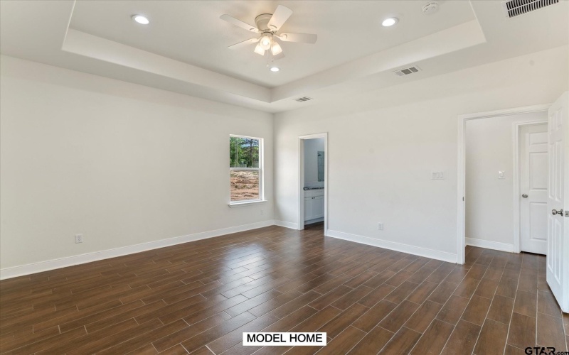 211 S Quille, Mt Pleasant, TX 75455, 4 Bedrooms Bedrooms, ,2 BathroomsBathrooms,Residential,For Sale,211 S Quille,24015154