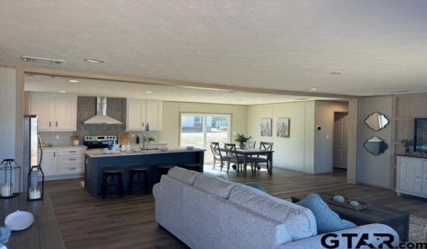435 CAROLINE BEND, Bullard, TX 75757, 3 Bedrooms Bedrooms, ,2 BathroomsBathrooms,Residential,For Sale,435 CAROLINE BEND,24015360