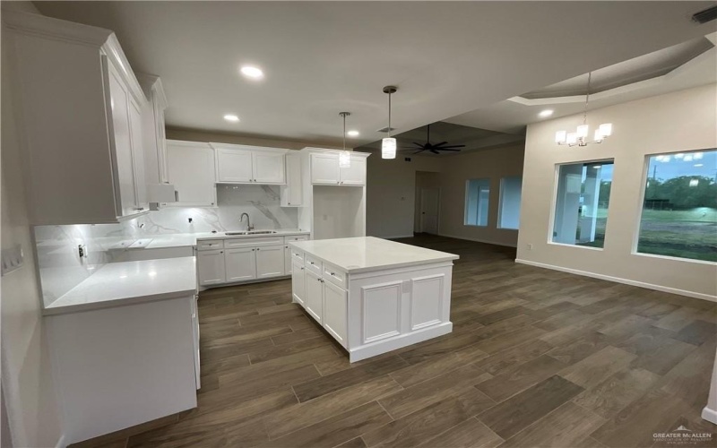 1102 Violeta Drive, Donna, TX 78537, 3 Bedrooms Bedrooms, ,2 BathroomsBathrooms,Residential,For Sale,1102 Violeta Drive,470801
