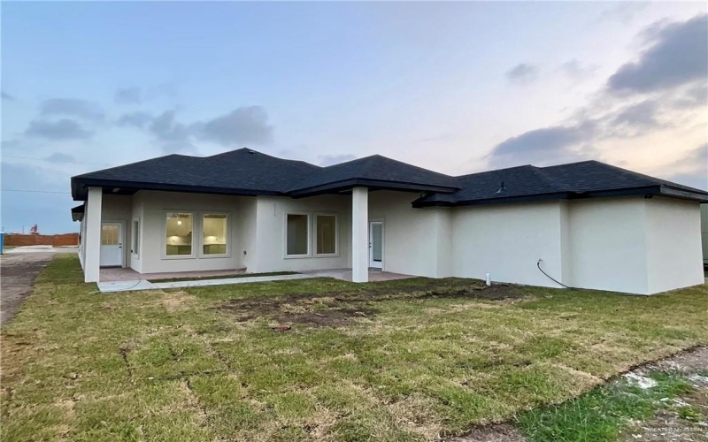 1102 Violeta Drive, Donna, TX 78537, 3 Bedrooms Bedrooms, ,2 BathroomsBathrooms,Residential,For Sale,1102 Violeta Drive,470801
