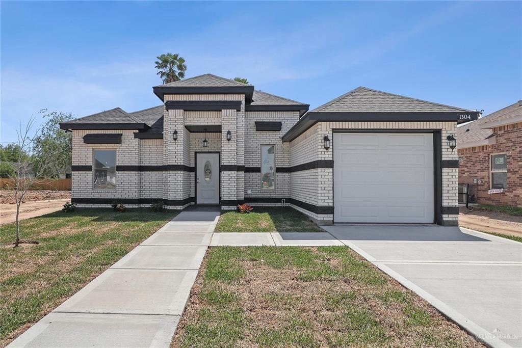 1304 E Acacia Drive, San Juan, TX 78589, 3 Bedrooms Bedrooms, ,2 BathroomsBathrooms,Residential,For Sale,1304 E Acacia Drive,465654