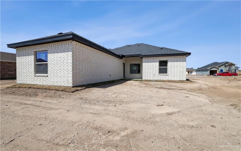 1304 E Acacia Drive, San Juan, TX 78589, 3 Habitaciones Habitaciones , ,2 BañosBaños,Residential,En Venta,1304 E Acacia Drive,465654