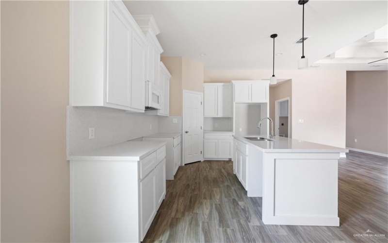 1304 E Acacia Drive, San Juan, TX 78589, 3 Habitaciones Habitaciones , ,2 BañosBaños,Residential,En Venta,1304 E Acacia Drive,465654