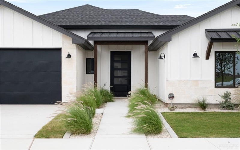 3505 E Noronha Drive, Edinburg, TX 78542, 3 Habitaciones Habitaciones , ,2 BañosBaños,Residential,En Venta,3505 E Noronha Drive,470861
