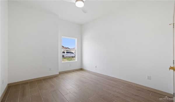 905 E 38th Street E, San Juan, TX 78589, 4 Bedrooms Bedrooms, ,2 BathroomsBathrooms,Residential,For Sale,905 E 38th Street E,470964