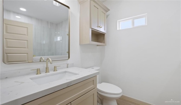 905 E 38th Street E, San Juan, TX 78589, 4 Bedrooms Bedrooms, ,2 BathroomsBathrooms,Residential,For Sale,905 E 38th Street E,470964