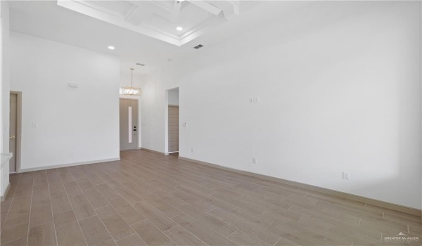 905 E 38th Street E, San Juan, TX 78589, 4 Bedrooms Bedrooms, ,2 BathroomsBathrooms,Residential,For Sale,905 E 38th Street E,470964