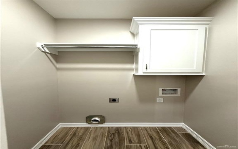 2260 Victoriano Street, Weslaco, TX 78596, 3 Habitaciones Habitaciones , ,2 BañosBaños,Residential,En Venta,2260 Victoriano Street,465751