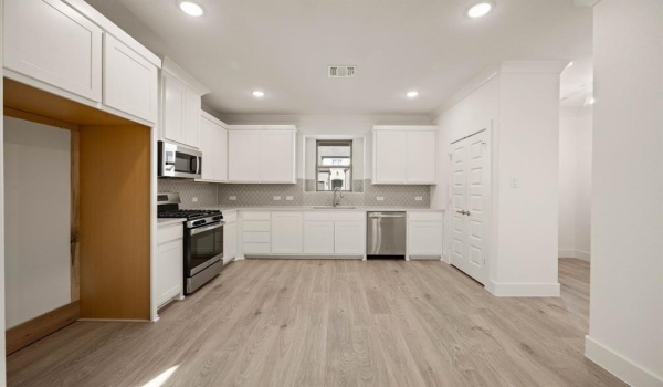 2629 Tanager Street, Fort Worth, TX 76118, 3 Bedrooms Bedrooms, ,2 BathroomsBathrooms,Residential Lease,For Rent,2629 Tanager Street,20868674