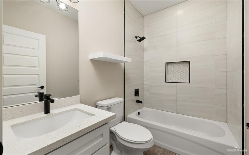 308 N Leon Avenue, Elsa, TX 78543, 3 Bedrooms Bedrooms, ,2 BathroomsBathrooms,Residential,For Sale,308 N Leon Avenue,470972