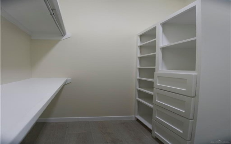 5705 Notre Dame Avenue #1, McAllen, TX 78504, 2 Habitaciones Habitaciones , ,2 BañosBaños,Residential Lease,En Alquiler,5705 Notre Dame Avenue,471009