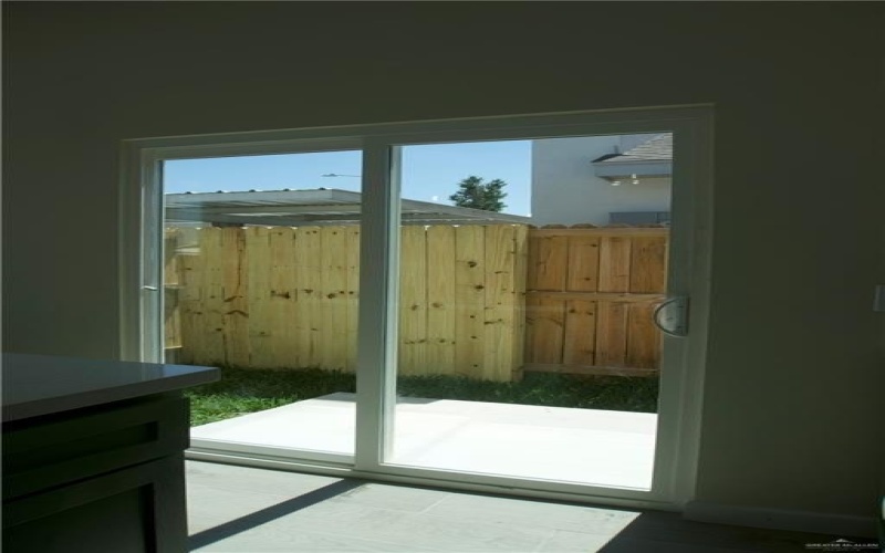 5705 Notre Dame Avenue #1, McAllen, TX 78504, 2 Habitaciones Habitaciones , ,2 BañosBaños,Residential Lease,En Alquiler,5705 Notre Dame Avenue,471009