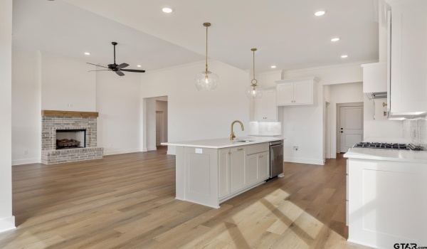 149 Sides Blvd, Bullard, TX 75757, 4 Bedrooms Bedrooms, ,2 BathroomsBathrooms,Residential,For Sale,149 Sides Blvd,24016175
