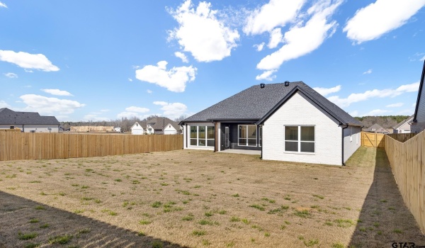 167 Sides Blvd, Bullard, TX 75757, 4 Bedrooms Bedrooms, ,2 BathroomsBathrooms,Residential,For Sale,167 Sides Blvd,24016177