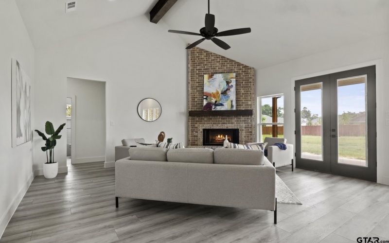 1180 County Road 4840, Mt Pleasant, TX 75455, 3 Habitaciones Habitaciones , ,2 BañosBaños,Residential,En Venta,1180 County Road 4840,24015656