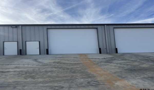17146 C R 4100(Lake Gilbert Rd.) Unit C, Lindale, TX 75771, ,Commercial Lease,For Rent,17146 C R 4100(Lake Gilbert Rd.) Unit C,24016455