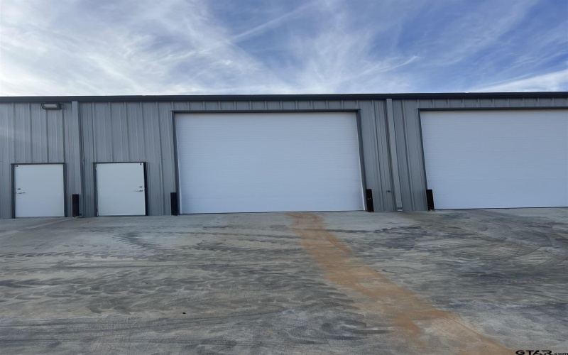 17146 C R 4100(Lake Gilbert Rd.) Unit C, Lindale, TX 75771, ,Commercial Lease,For Rent,17146 C R 4100(Lake Gilbert Rd.) Unit C,24016455