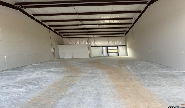17146 C R 4100(Lake Gilbert Rd.) Unit C, Lindale, TX 75771, ,Commercial Lease,For Rent,17146 C R 4100(Lake Gilbert Rd.) Unit C,24016455