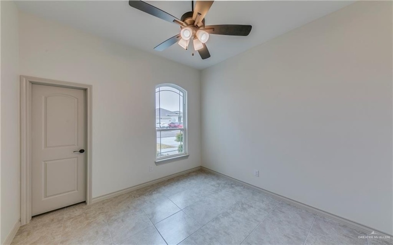 7305 54th Street, McAllen, TX 78504, 3 Habitaciones Habitaciones , ,2 BañosBaños,Residential,En Venta,7305 54th Street,465821