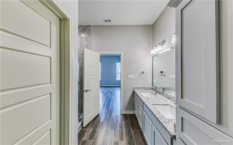 7308 54th Street, McAllen, TX 78504, 3 Bedrooms Bedrooms, ,2 BathroomsBathrooms,Residential,For Sale,7308 54th Street,465825
