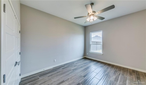 7308 54th Street, McAllen, TX 78504, 3 Bedrooms Bedrooms, ,2 BathroomsBathrooms,Residential,For Sale,7308 54th Street,465825