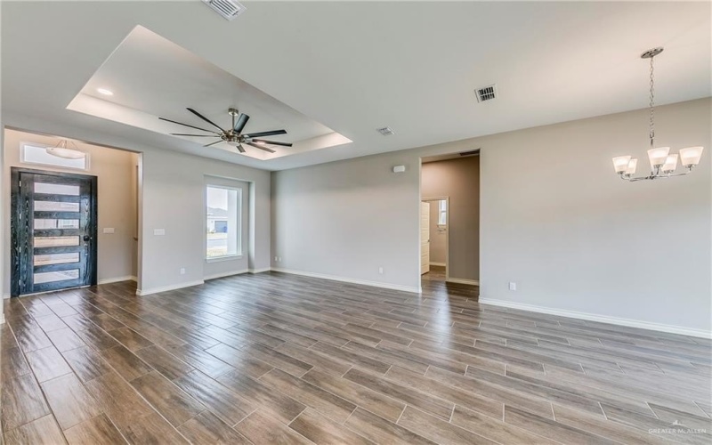7308 54th Street, McAllen, TX 78504, 3 Bedrooms Bedrooms, ,2 BathroomsBathrooms,Residential,For Sale,7308 54th Street,465825