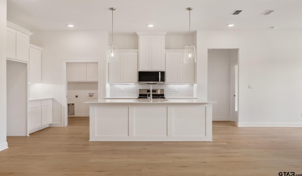 200 August Drive, Bullard, TX 75757, 3 Habitaciones Habitaciones , ,2 BañosBaños,Residential,En Venta,200 August Drive,24016591