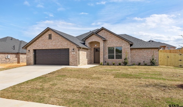 200 August Drive, Bullard, TX 75757, 3 Habitaciones Habitaciones , ,2 BañosBaños,Residential,En Venta,200 August Drive,24016591