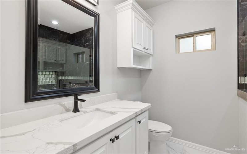 802 Olivia Drive, Mercedes, TX 78570, 4 Bedrooms Bedrooms, ,2 BathroomsBathrooms,Residential,For Sale,802 Olivia Drive,465911