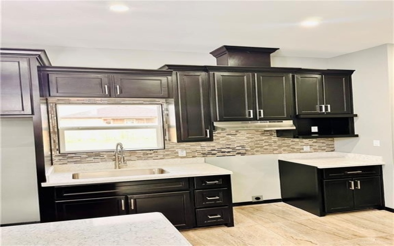 2815 Erasmo Drive, Weslaco, TX 78599, 4 Habitaciones Habitaciones , ,2 BañosBaños,Residential,En Venta,2815 Erasmo Drive,465916