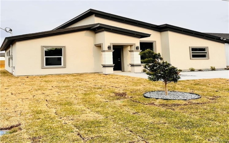 2815 Erasmo Drive, Weslaco, TX 78599, 4 Habitaciones Habitaciones , ,2 BañosBaños,Residential,En Venta,2815 Erasmo Drive,465916
