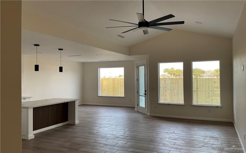 3503 Emma Drive, Weslaco, TX 78596, 3 Bedrooms Bedrooms, ,2 BathroomsBathrooms,Residential,For Sale,3503 Emma Drive,465930