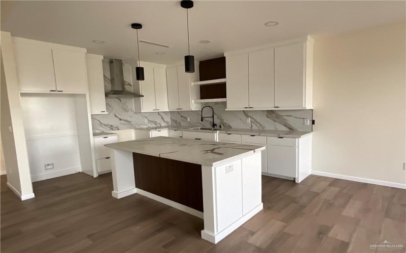 3503 Emma Drive, Weslaco, TX 78596, 3 Bedrooms Bedrooms, ,2 BathroomsBathrooms,Residential,For Sale,3503 Emma Drive,465930