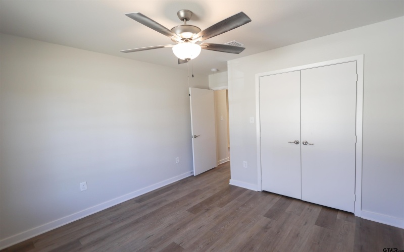 8439 Garrett Dr., Tyler, TX 75703, ,2 BañosBaños,Residential Multi Family,En Venta,8439 Garrett Dr.,24016830