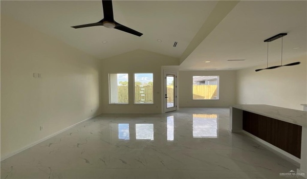 3506 Emma Drive, Weslaco, TX 78596, 3 Bedrooms Bedrooms, ,2 BathroomsBathrooms,Residential,For Sale,3506 Emma Drive,465936