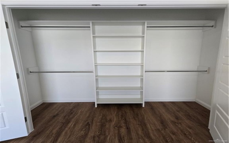 901 E Yuma Avenue #204, McAllen, TX 78503, 2 Bedrooms Bedrooms, ,2 BathroomsBathrooms,Residential Lease,For Rent,901 E Yuma Avenue,466050