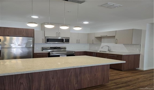 901 E Yuma Avenue #204, McAllen, TX 78503, 2 Bedrooms Bedrooms, ,2 BathroomsBathrooms,Residential Lease,For Rent,901 E Yuma Avenue,466050