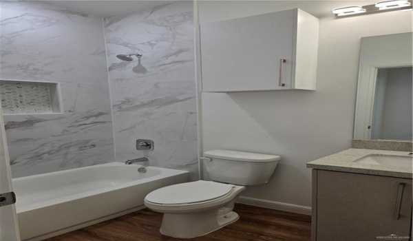 901 E Yuma Avenue #205, McAllen, TX 78503, 2 Bedrooms Bedrooms, ,2 BathroomsBathrooms,Residential Lease,For Rent,901 E Yuma Avenue,466052