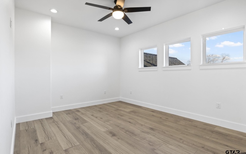 126 Private Road 2712, Mount Pleasant, TX 75455, 5 Bedrooms Bedrooms, ,3 BathroomsBathrooms,Residential,For Sale,126 Private Road 2712,25001782