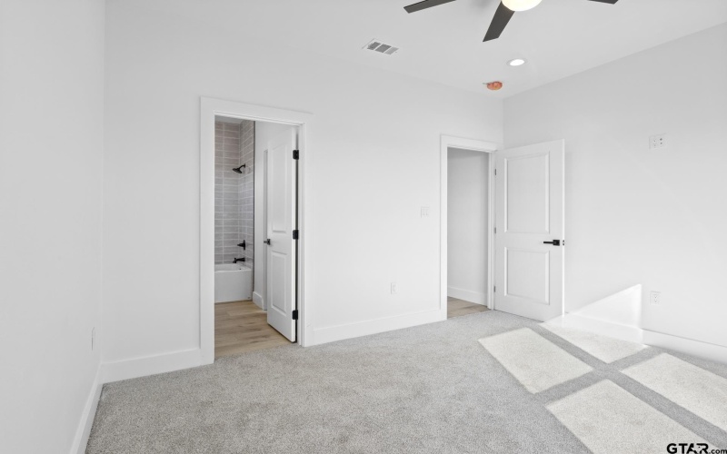 126 Private Road 2712, Mount Pleasant, TX 75455, 5 Bedrooms Bedrooms, ,3 BathroomsBathrooms,Residential,For Sale,126 Private Road 2712,25001782