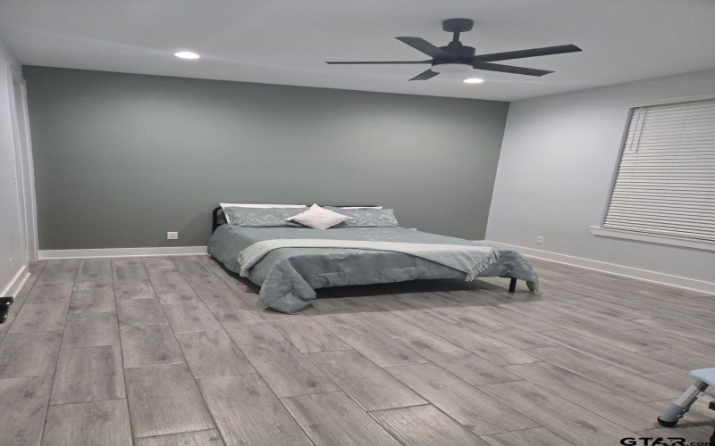 413 S CR 3101, Jacksonville, TX 75766, 5 Bedrooms Bedrooms, ,5 BathroomsBathrooms,Residential,For Sale,413 S CR 3101,25001910