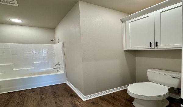 1523 Owens Ave Unit 101, Tyler, TX 75702, 3 Bedrooms Bedrooms, ,2 BathroomsBathrooms,Residential,For Sale,1523 Owens Ave Unit 101,25002157