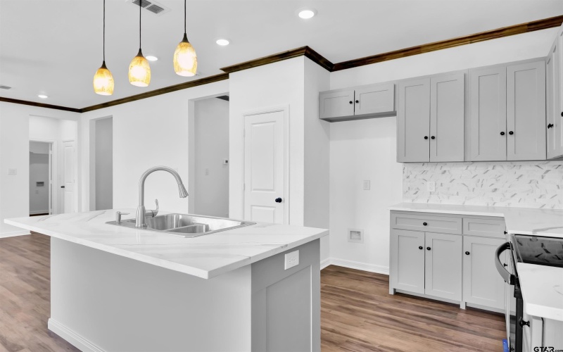 10587 SPUR 164 ( Greenbriar Rd ), Tyler, TX 75709, 3 Bedrooms Bedrooms, ,2 BathroomsBathrooms,Residential,For Sale,10587 SPUR 164 ( Greenbriar Rd ),25002195