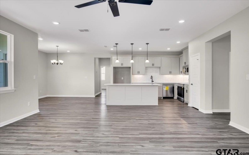 220 Nolan Farms Rd, Winona, TX 75792, 3 Habitaciones Habitaciones , ,2 BañosBaños,Residential,En Venta,220 Nolan Farms Rd,25002283