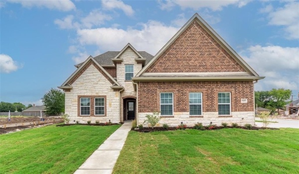 505 Ellis Place Drive, Greenville, TX 75402, 4 Bedrooms Bedrooms, ,3 BathroomsBathrooms,Residential Lease,For Rent,505 Ellis Place Drive,20866583
