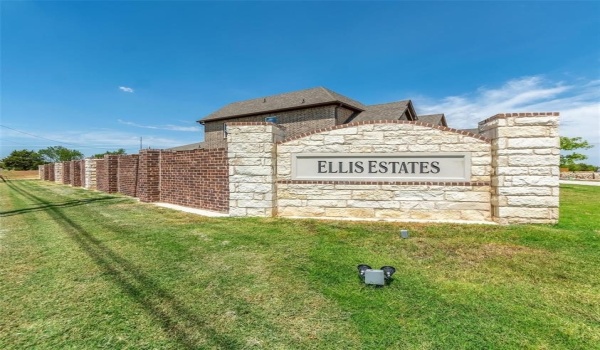 505 Ellis Place Drive, Greenville, TX 75402, 4 Bedrooms Bedrooms, ,3 BathroomsBathrooms,Residential Lease,For Rent,505 Ellis Place Drive,20866583