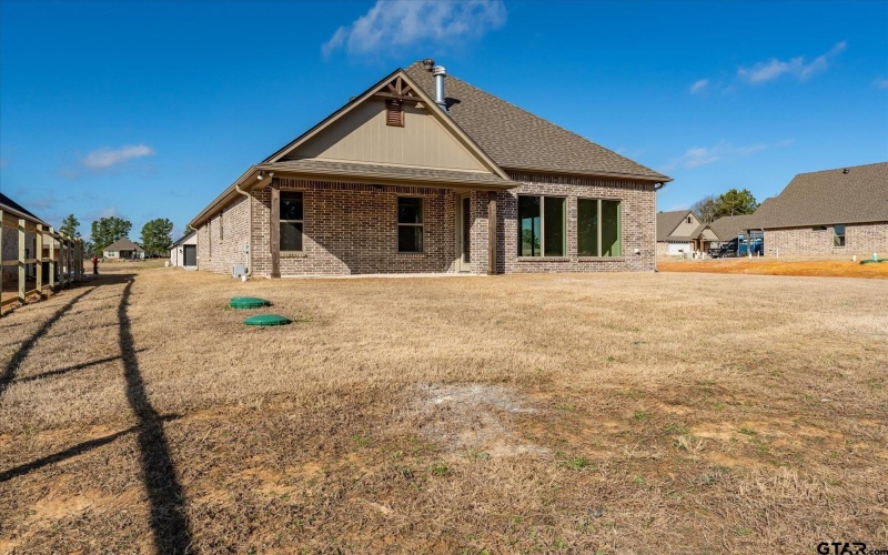 15093 High Country Acres, Tyler, TX 75706, 3 Bedrooms Bedrooms, ,2 BathroomsBathrooms,Residential,For Sale,15093 High Country Acres,25002322