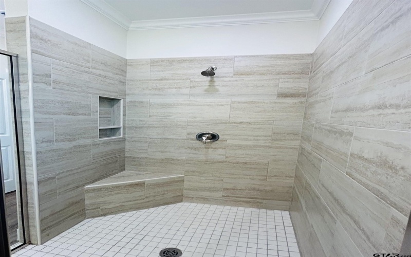 15055 High Country Acres Ln, Tyler, TX 75706, 3 Bedrooms Bedrooms, ,2 BathroomsBathrooms,Residential,For Sale,15055 High Country Acres Ln,25002360