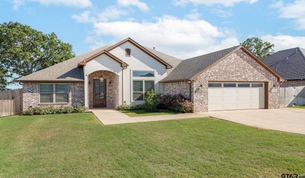 230 Amanda Avenue, Bullard, TX 75757, 3 Habitaciones Habitaciones , ,2 BañosBaños,Residential,En Venta,230 Amanda Avenue,25002660