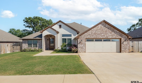 230 Amanda Avenue, Bullard, TX 75757, 3 Habitaciones Habitaciones , ,2 BañosBaños,Residential,En Venta,230 Amanda Avenue,25002660